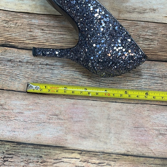 Nine West Silver Glitter Heels Size 5.5 - Picture 9 of 14